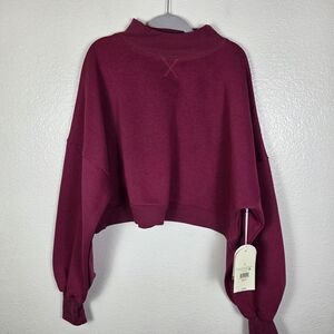 Blogilates Women's Marshmallow Mockneck Cropped Sweatshirt Burgundy Size L